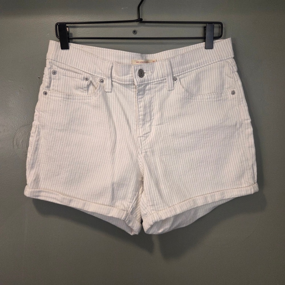 Levi's Women's Mid Length Denim Shorts Cuffed Hem Pinstripe, Size 31, White Gray